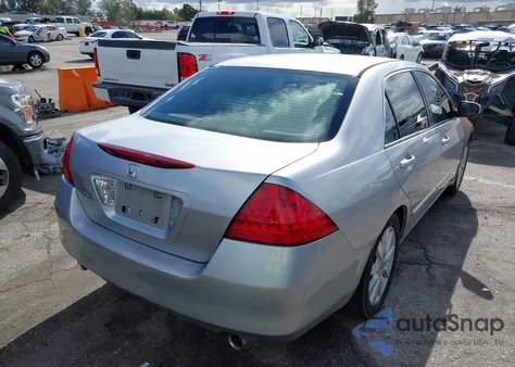 2007 Honda Accord 3.0 Se из США, поврежденный, VIN 1HGCM66497A032885